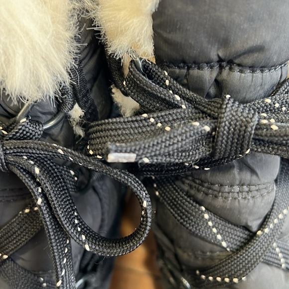 Sorel Whitney black faux fur winter boots - Picture 14 of 15